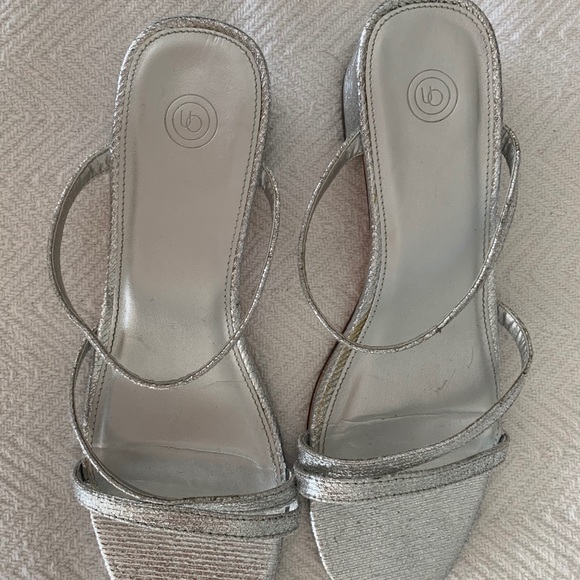 Silver block heel slides - Picture 4 of 4